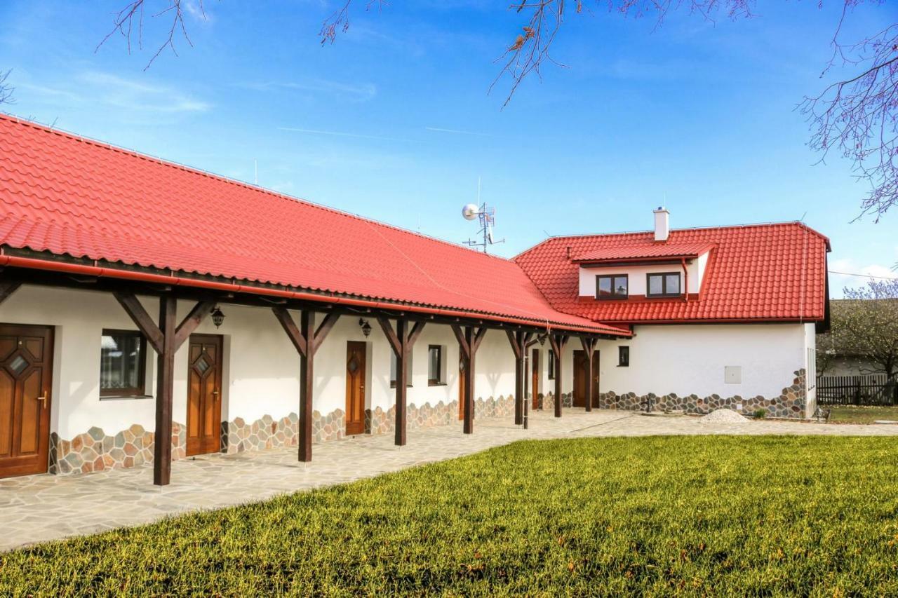 Ubytovani Na Przenskych Pasekach Mikuluvka Zewnętrze zdjęcie